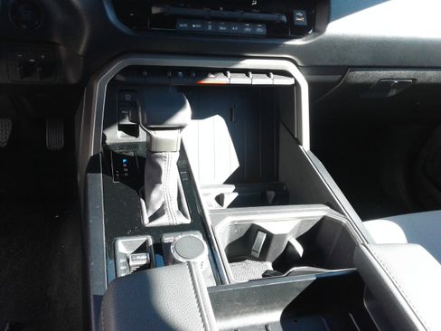 Used 2025 Toyota Tundra SR5 w/ SR5 Convenience Package image 16