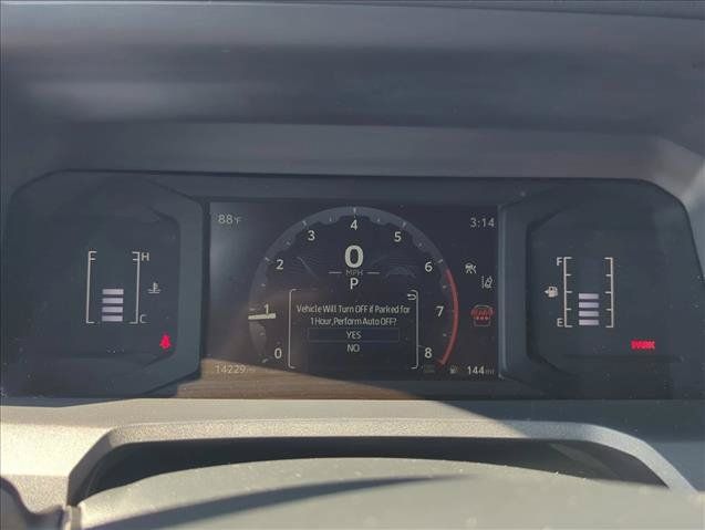 Certified 2025 Toyota 4Runner SR5 AWD/4WD image 19