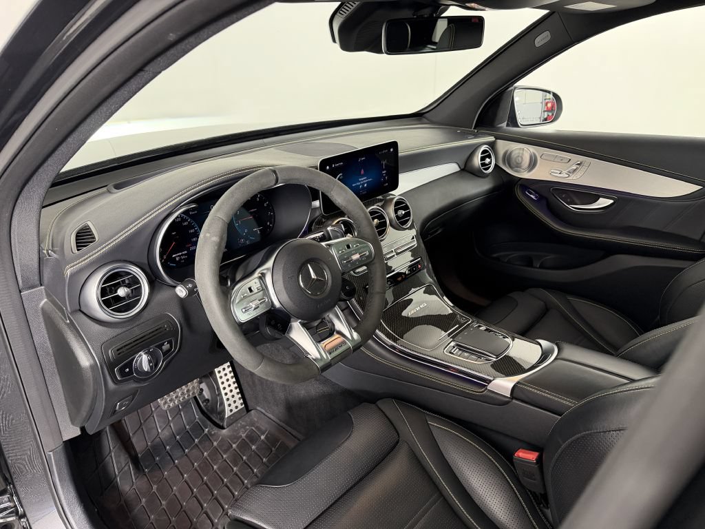 Used 2020 Mercedes-Benz GLC 63 AMG 4MATIC w/ Driver Assistance Package image 21