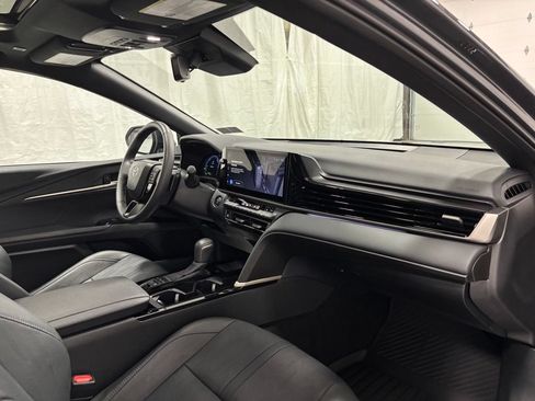 Used 2026 Toyota Camry XSE FWD image 63