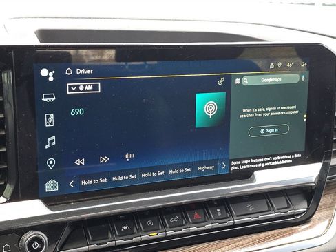 Used 2022 Chevrolet Silverado 1500 LT w/ Z71 Off-Road Package image 24