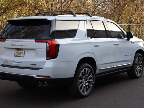 New 2026 GMC Yukon Denali w/ Sun & Power Step Package image 7