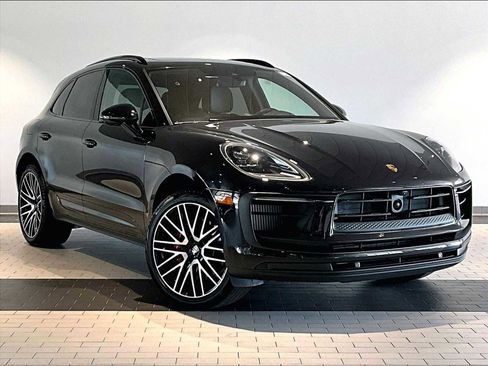 New 2026 Porsche Macan S image 9