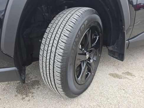 Used 2025 Toyota RAV4 XLE image 65