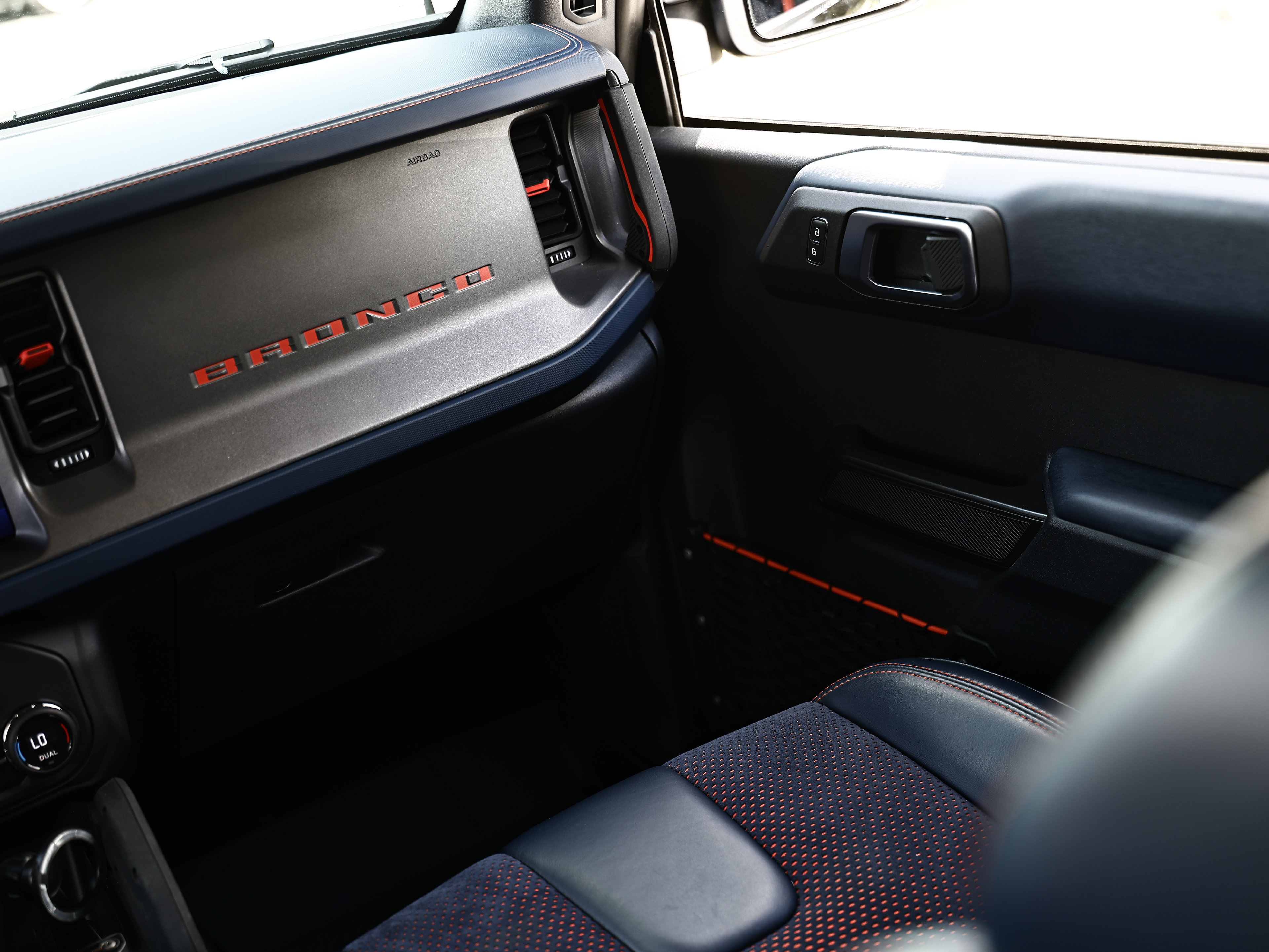 Used 2023 Ford Bronco Raptor AWD/4WD image 28