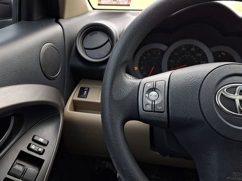 Used 2011 Toyota RAV4 2WD w/ Upgrade Value Pkg image 20