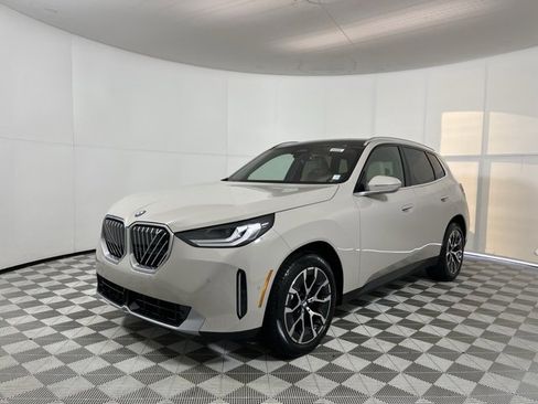 New 2026 BMW X3 xDrive30 w/ Convenience Package image 3