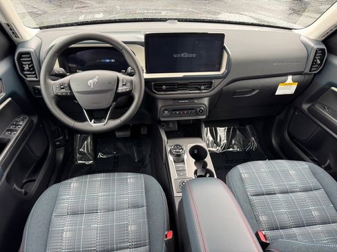 New 2025 Ford Bronco Sport Heritage w/ Convenience Package image 5