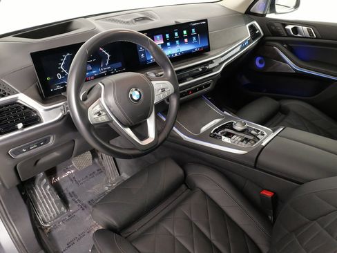 Used 2024 BMW X7 xDrive40i w/ Executive Package image 29