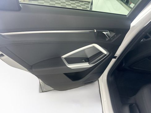 Used 2024 Audi Q3 2.0T Premium image 26