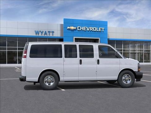 New 2026 Chevrolet Express 2500 w/ Driver Convenience Package RWD image 6