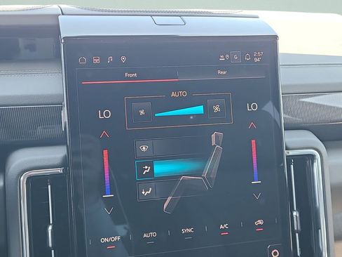 New 2026 GMC Yukon Elevation w/ Elevation Premium Package AWD/4WD image 19