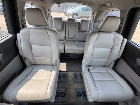 Used 2016 Honda Odyssey Touring Elite image 15
