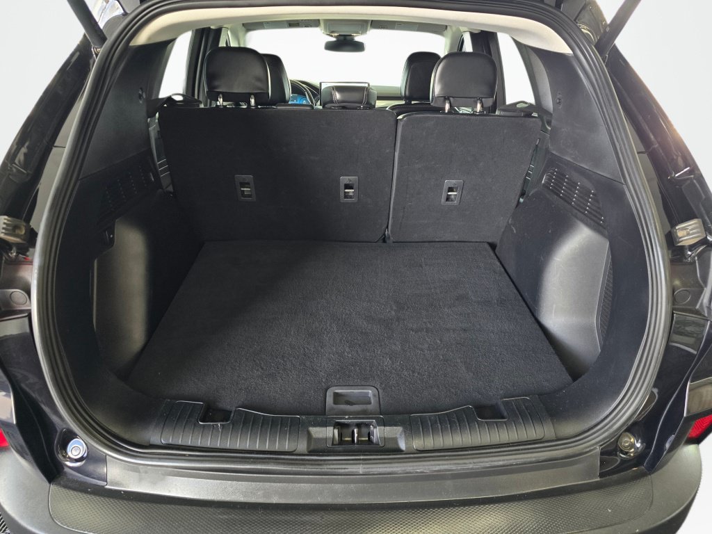 Used 2024 Ford Escape Platinum AWD/4WD image 16
