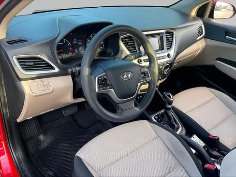 Used 2022 Hyundai Accent SE FWD image 17