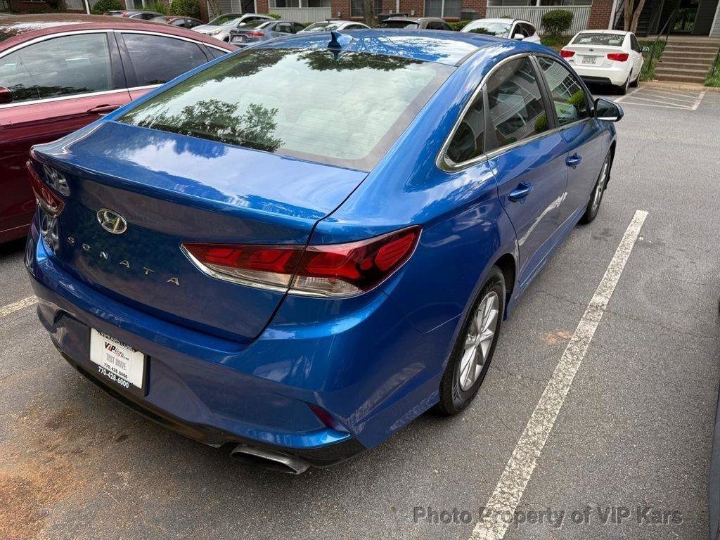 Used 2018 Hyundai Sonata SE FWD image 5