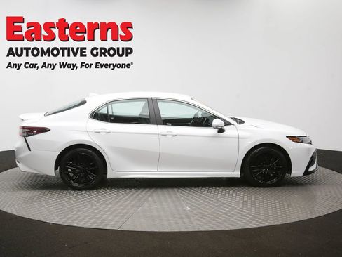 Used 2024 Toyota Camry SE image 76