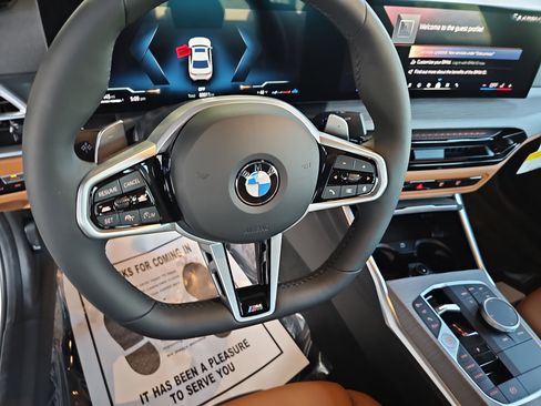 New 2026 BMW 330i Sedan w/ M Sport Package image 17