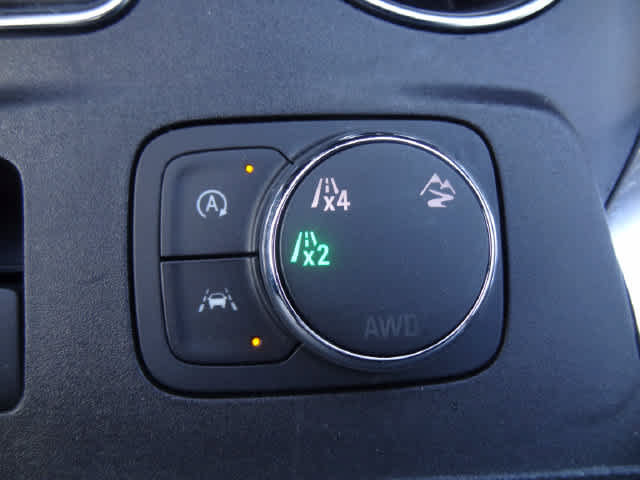 Used 2023 Chevrolet Traverse LT w/ LT Premium Package AWD/4WD image 41