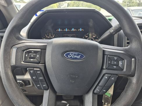 Used 2020 Ford F150 XL w/ Equipment Group 101A Mid RWD image 5