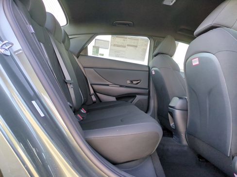 New 2026 Hyundai Elantra Sport FWD image 10