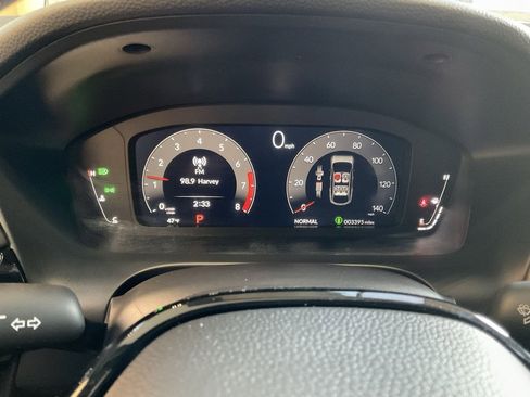 Certified 2025 Acura ADX A-Spec image 15