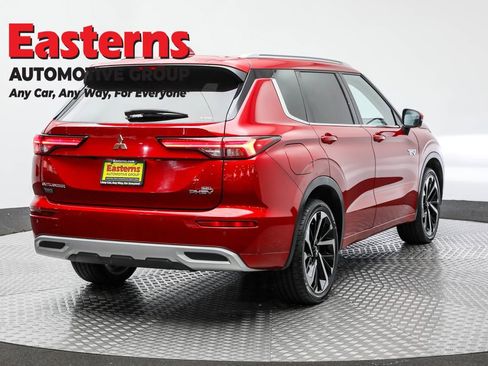 Used 2023 Mitsubishi Outlander SEL image 5