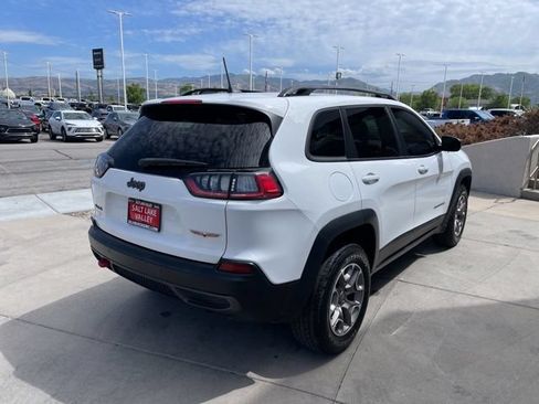 Used 2022 Jeep Cherokee Trailhawk AWD/4WD image 5