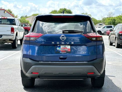 Used 2023 Nissan Rogue SV FWD image 14