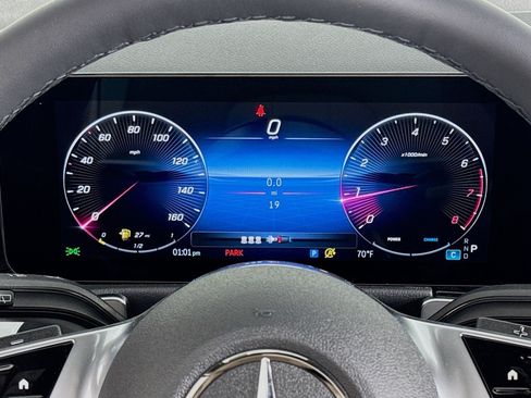 New 2026 Mercedes-Benz GLB 250 4MATIC image 18