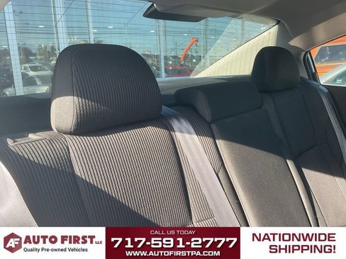 Used 2022 Subaru Legacy Premium AWD/4WD image 13