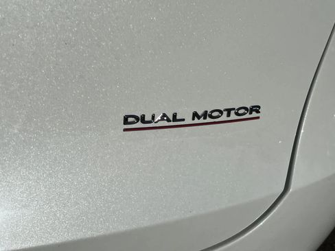 Used 2020 Tesla Model Y Performance AWD/4WD image 21