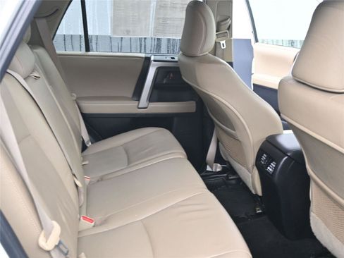 Used 2012 Toyota 4Runner Limited image 8