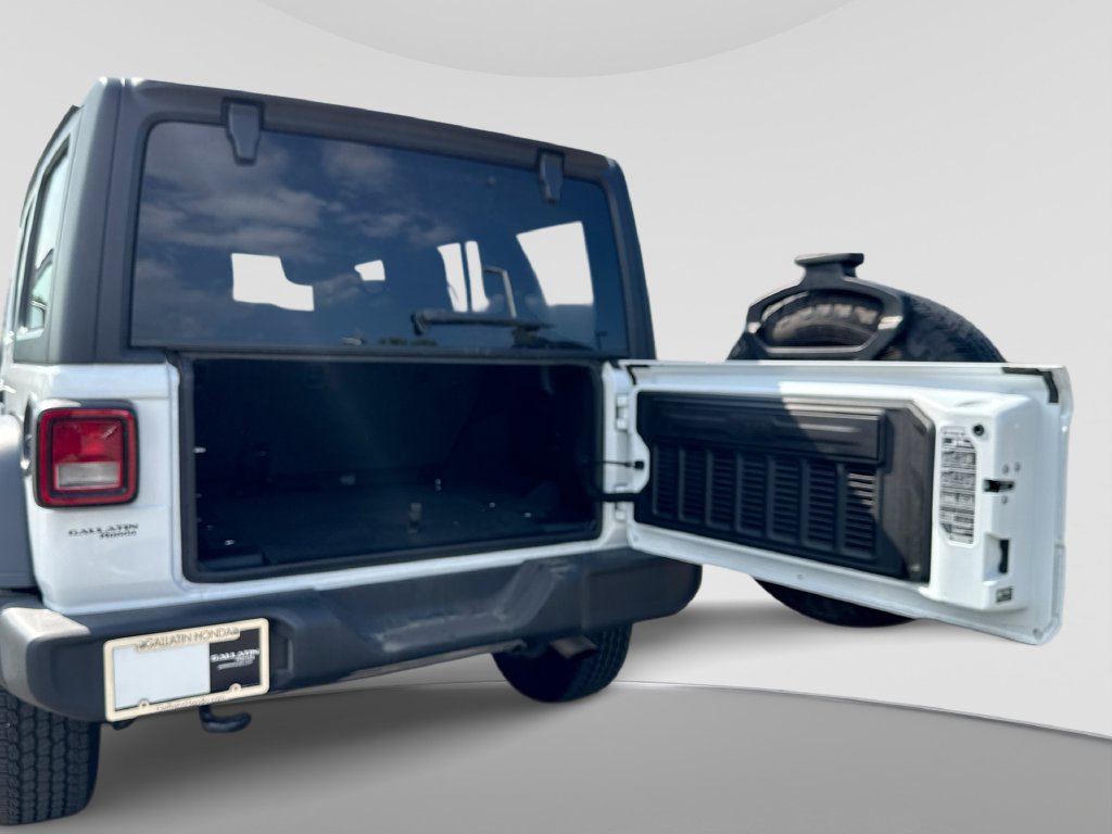 Used 2024 Jeep Wrangler Unlimited Sport AWD/4WD image 18