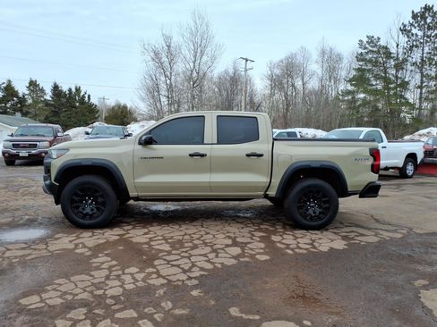 Used 2024 Chevrolet Colorado Trail Boss w/ Safety Package image 3