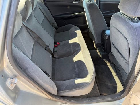 Used 2007 Chevrolet Impala LS FWD image 12