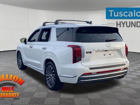 Used 2024 Hyundai Palisade Calligraphy image 6