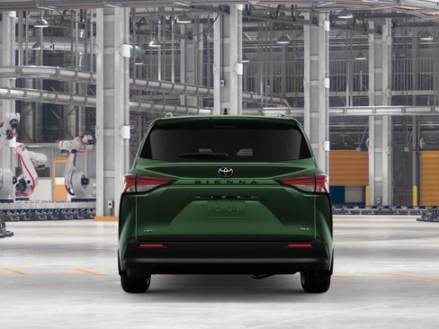 New 2026 Toyota Sienna XLE FWD image 8