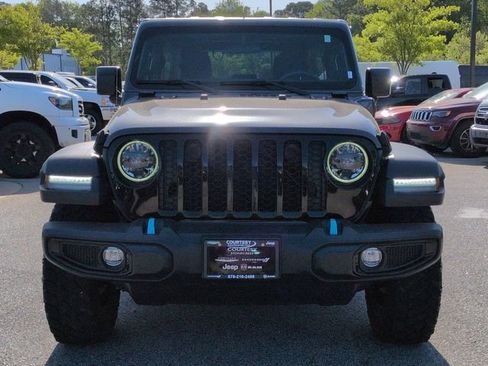 Certified 2023 Jeep Wrangler Unlimited w/ Cold Weather Group AWD/4WD image 9