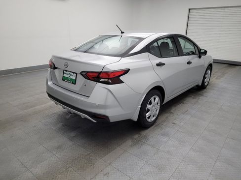 Used 2024 Nissan Versa S w/ Trunk Package image 9