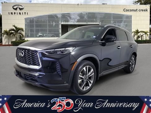 Certified 2025 INFINITI QX60 Luxe w/ Vision Package AWD/4WD image 2