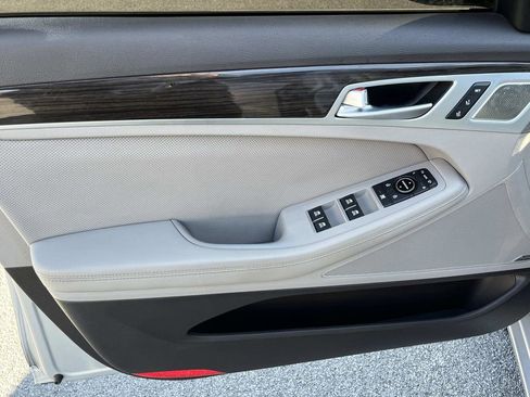 Used 2018 Genesis G80 3.8 w/ Option Group 02 image 24