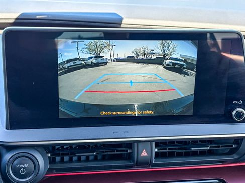 Used 2023 Toyota Prius Prime Premium image 24