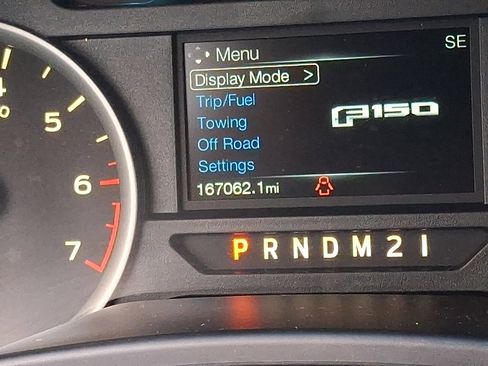 Used 2017 Ford F150 XLT w/ Equipment Group 302A Luxury image 22