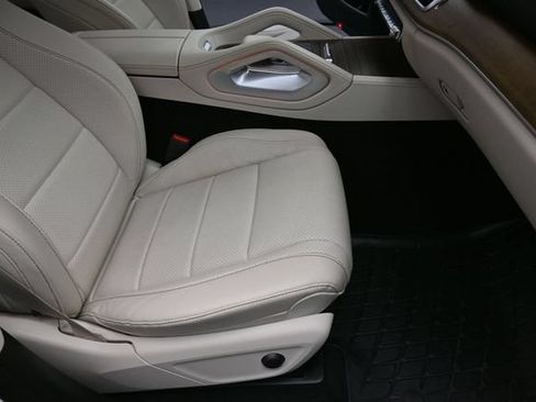 Used 2022 Mercedes-Benz GLE 450 4MATIC image 28