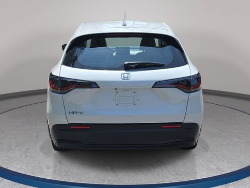 Used 2024 Honda HR-V LX image 6