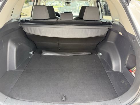 Used 2025 Toyota RAV4 XLE image 31