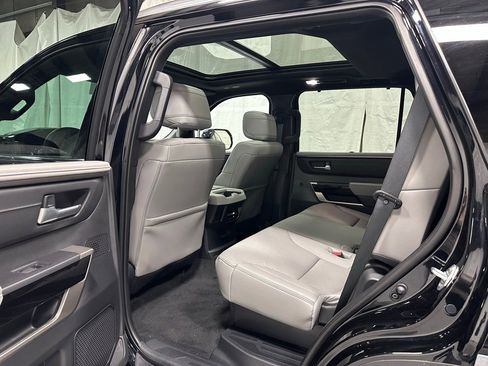 Used 2025 Toyota Sequoia Limited image 45