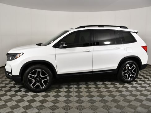 Certified 2023 Honda Passport Elite image 9