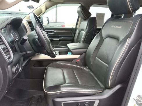 Certified 2020 RAM 1500 Laramie AWD/4WD image 12
